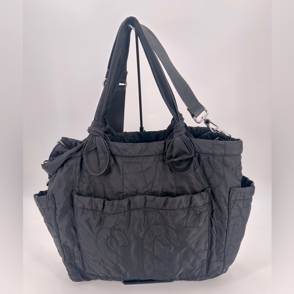 Marc Jacobs Black Quilted Nylon Diaper Tote Bag FLAWS - Picture 9 of 10